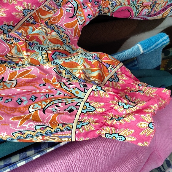 🛑3/$38 Pink Dress Size Small - Picture 3 of 7